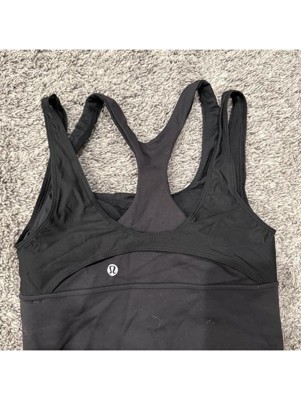 Lululemon Black Athletic Sports Bra Tank Top Size 2